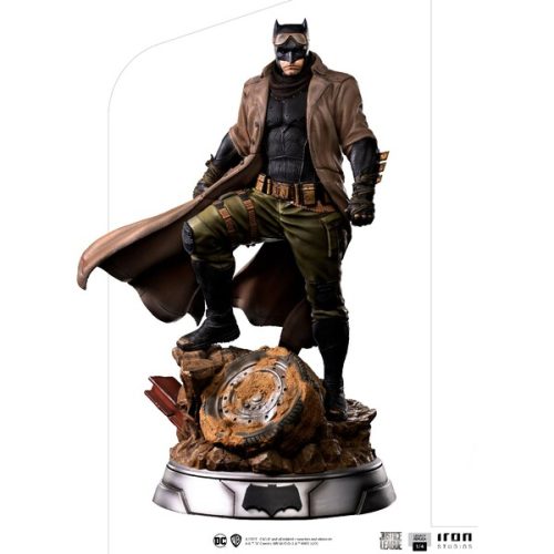 Socha Iron Studios Batman Knightmare - Zack Snyder's Justice League – Legacy Replica 1/4 Iron Studios